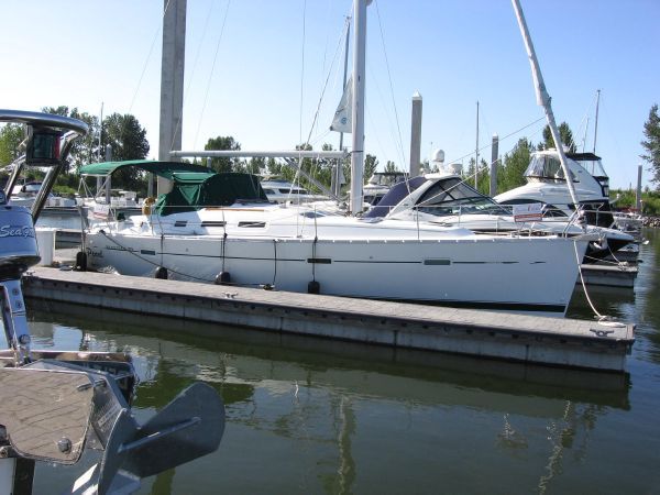 Pearl: Starboard Side