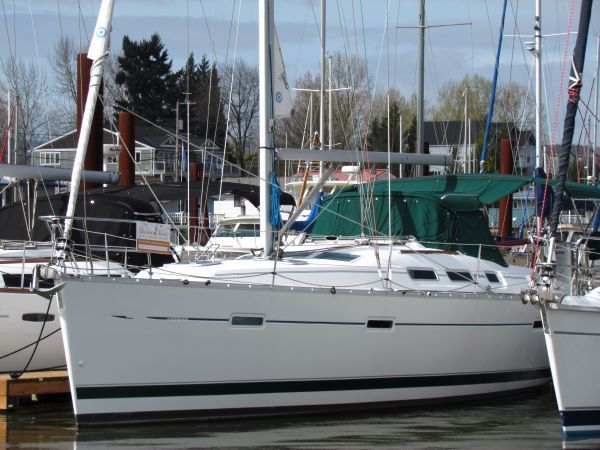 Pearl's Port Bow Quarter